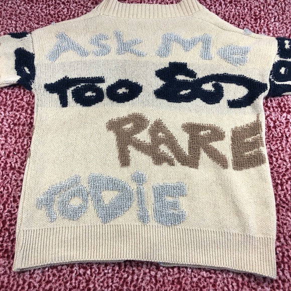 Women’s SHEIN Sweater - Picture 6 of 6